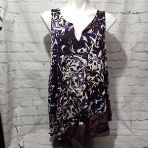 Simply Vera Vera Wang Assumetrical bottom tank